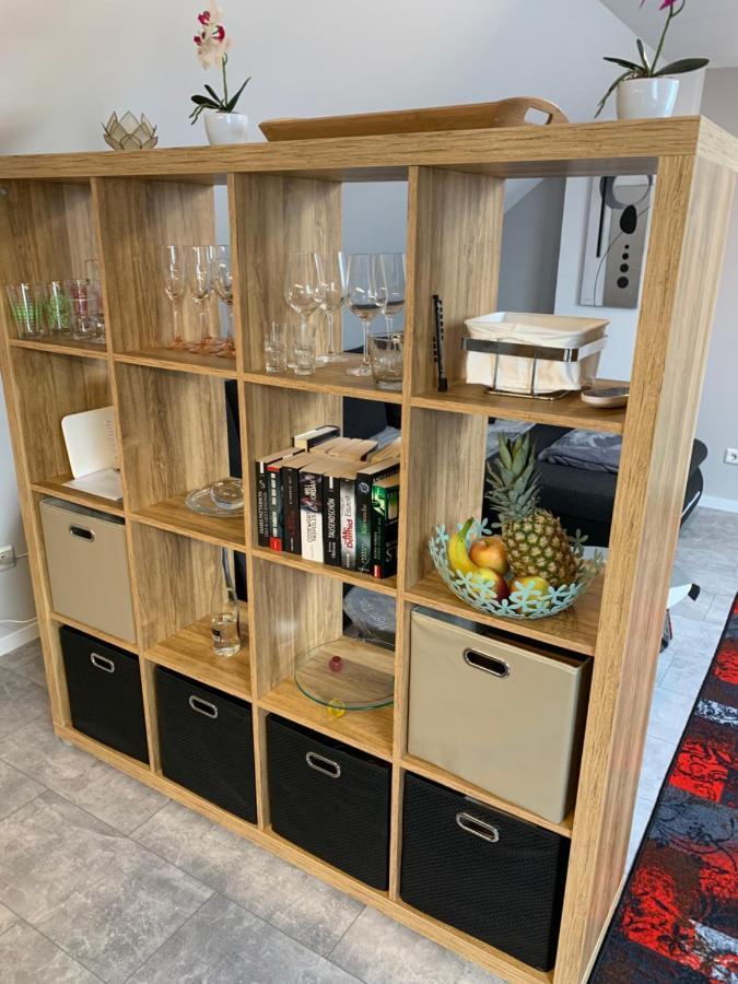 Ferienwohnung Sunny - Moderne Ferienwohnung Im Gruenen In Saarbruecken-West Bagian luar foto