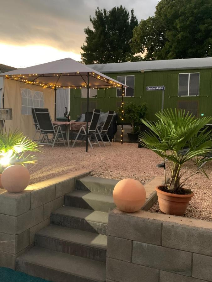 Ferienwohnung Sunny - Moderne Ferienwohnung Im Gruenen In Saarbruecken-West Bagian luar foto